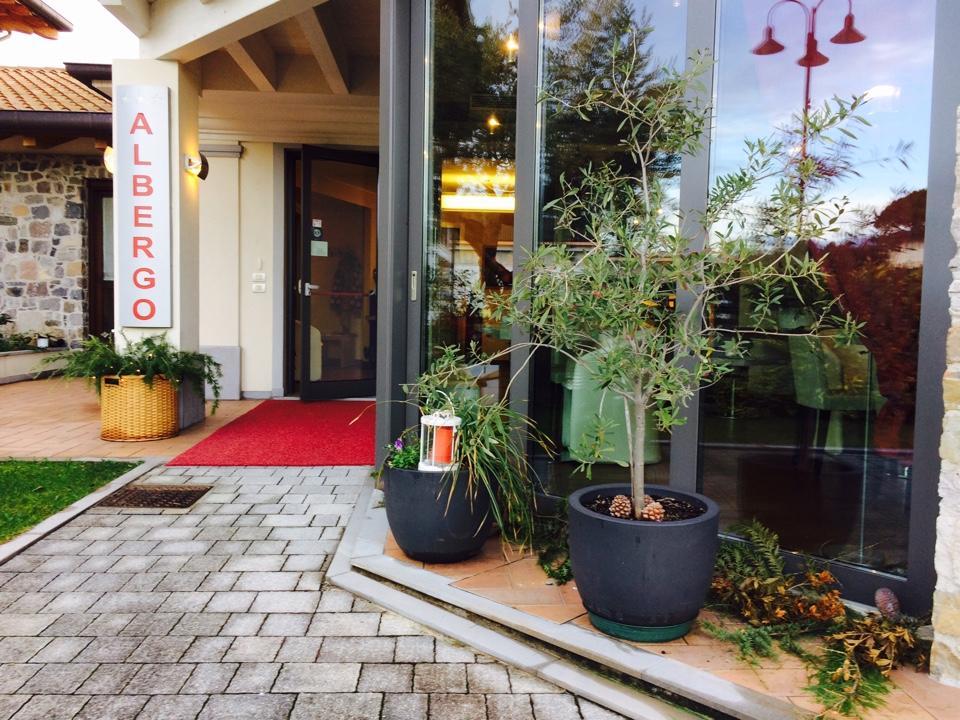 Albergo Ai Sapori Сан-Даниэле-дель-Фриули Экстерьер фото